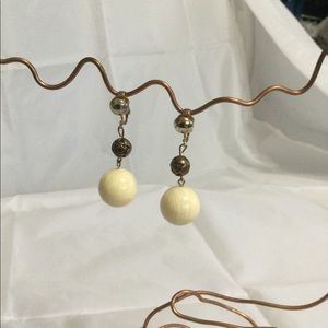 Vintage Ivory Colored & Metal Rose Bead Clip-ons